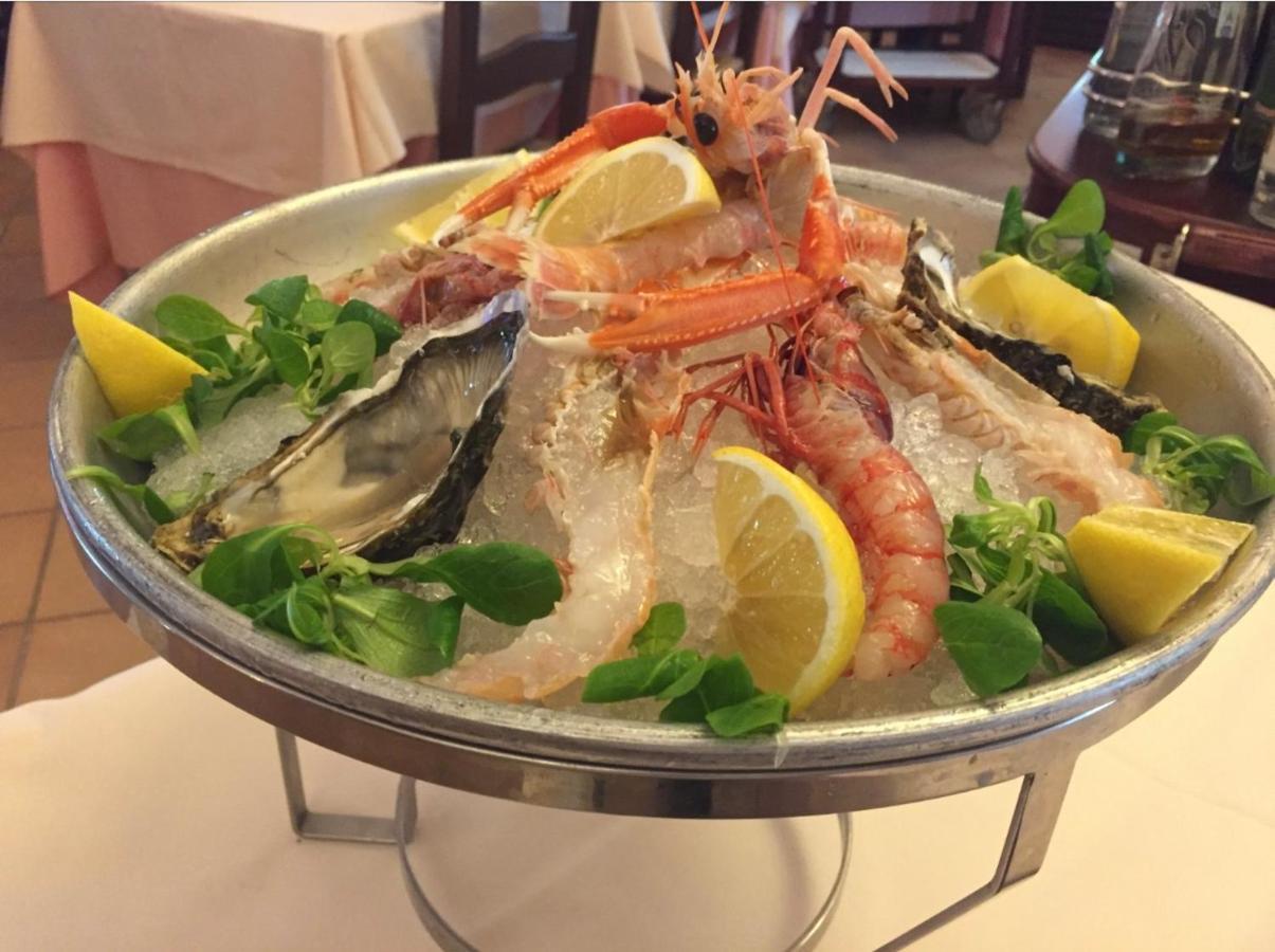 Il Castello Hotel Villaputzu Eksteriør billede