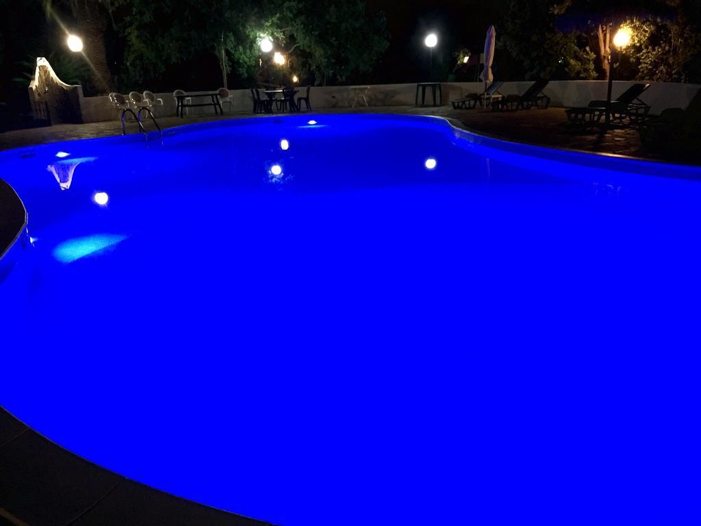 Il Castello Hotel Villaputzu Eksteriør billede