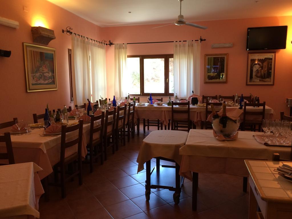Il Castello Hotel Villaputzu Eksteriør billede