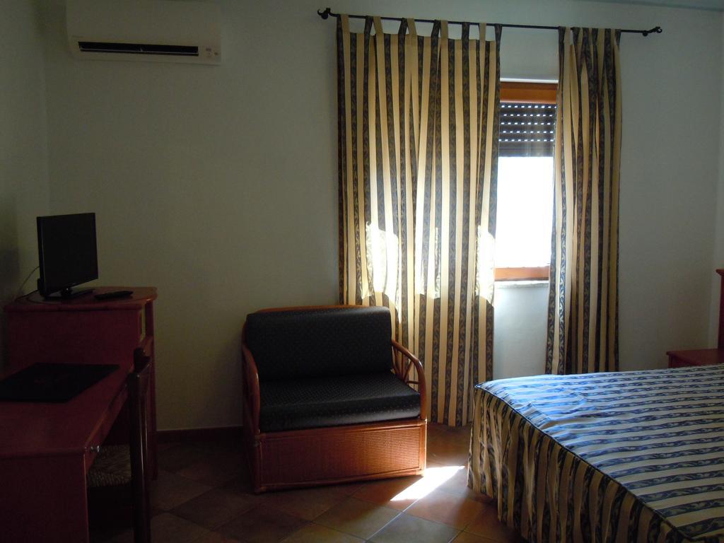 Il Castello Hotel Villaputzu Eksteriør billede